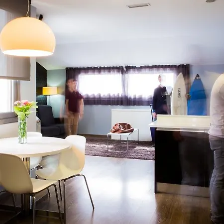 Ξενοδοχείο & Suites Arrizul Gros *
