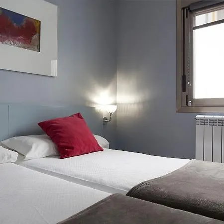 & Suites Arrizul Gros Hotel San Sebastián