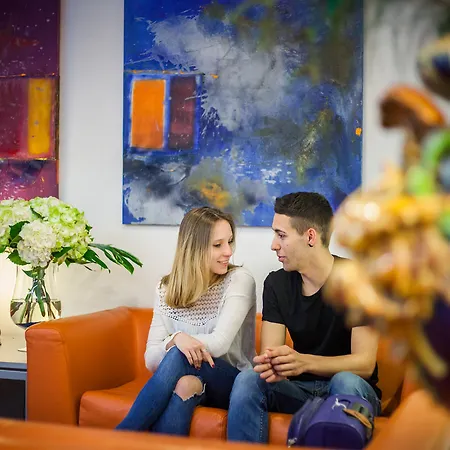 & Suites Arrizul Gros * San Sebastián