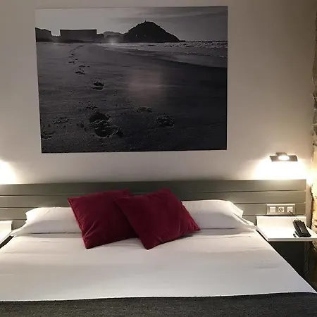 Hotell & Suites Arrizul Gros *