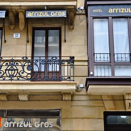 & Suites Arrizul Gros * San Sebastian