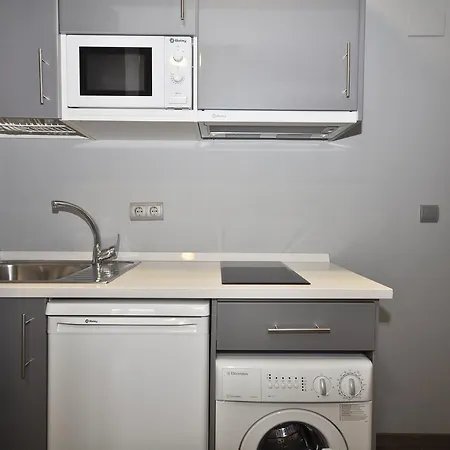 Hotell & Suites Arrizul Gros *