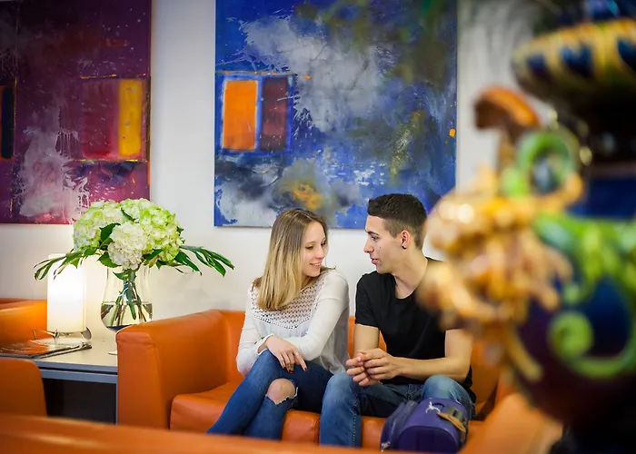 & Suites Arrizul Gros * 圣塞瓦斯蒂安