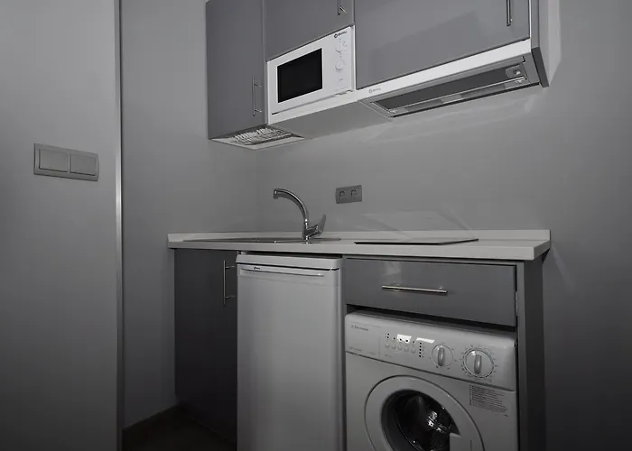 酒店 & Suites Arrizul Gros 圣塞瓦斯蒂安