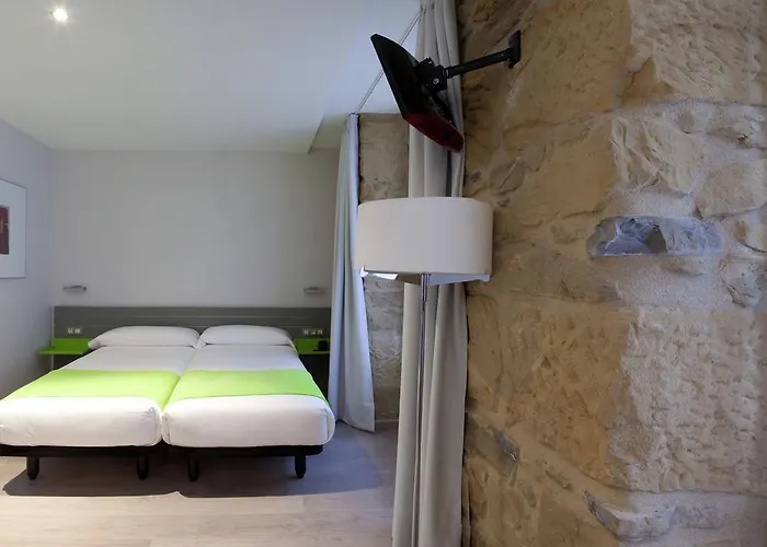 & Suites Arrizul Gros *