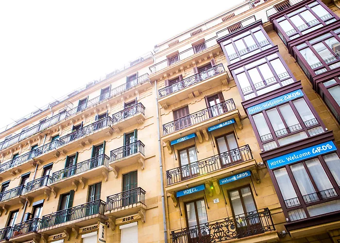 فندق & Suites Arrizul Gros